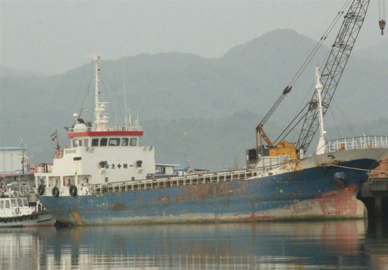 2617940