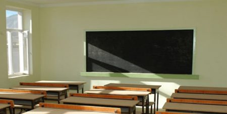 100
